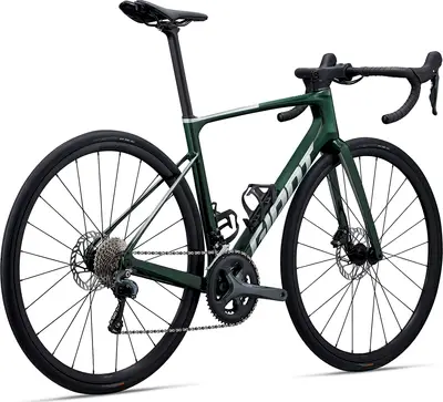 2024 Giant Defy Advanced 3 – Specs, Comparisons, Reviews – 99 Spokes