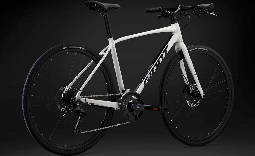 超美品⭐︎ GIANT escape disc S Escape Disc 4 (2025) | City & Hybrid bike | Giant Bicycles US
