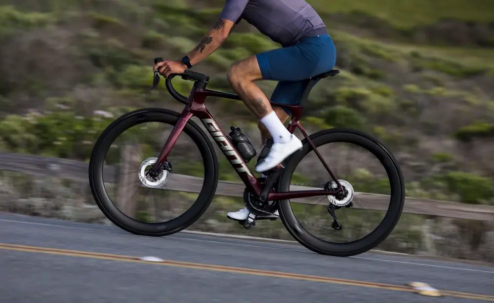 現行型 GIANT PROPEL ADVANCED PRO 0 ULTEGRA Propel Advanced Pro 0 (2024) | Aero Race bike | Giant Bicycles UK