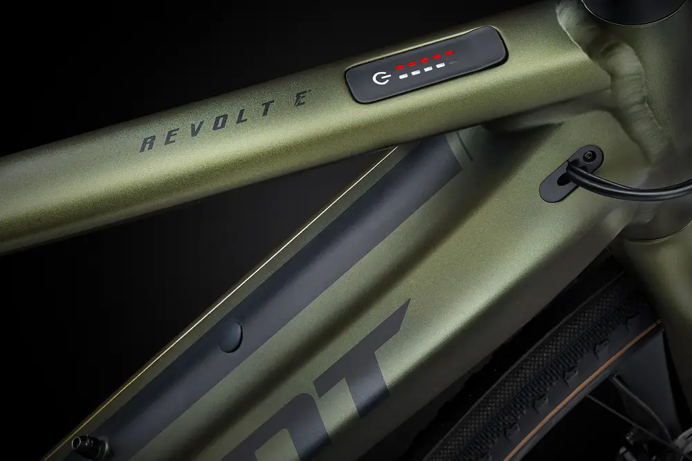 2024 Giant Revolt E+ 1 Specs, Comparisons, Reviews 99 Spokes
