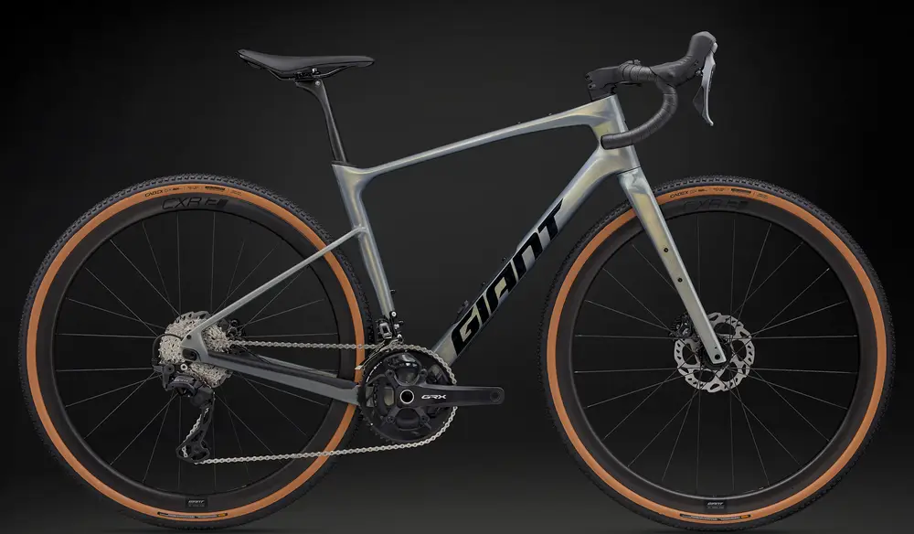 2025 Giant Revolt Advanced 0 – Specs, Comparisons, Reviews – 99 Spokes