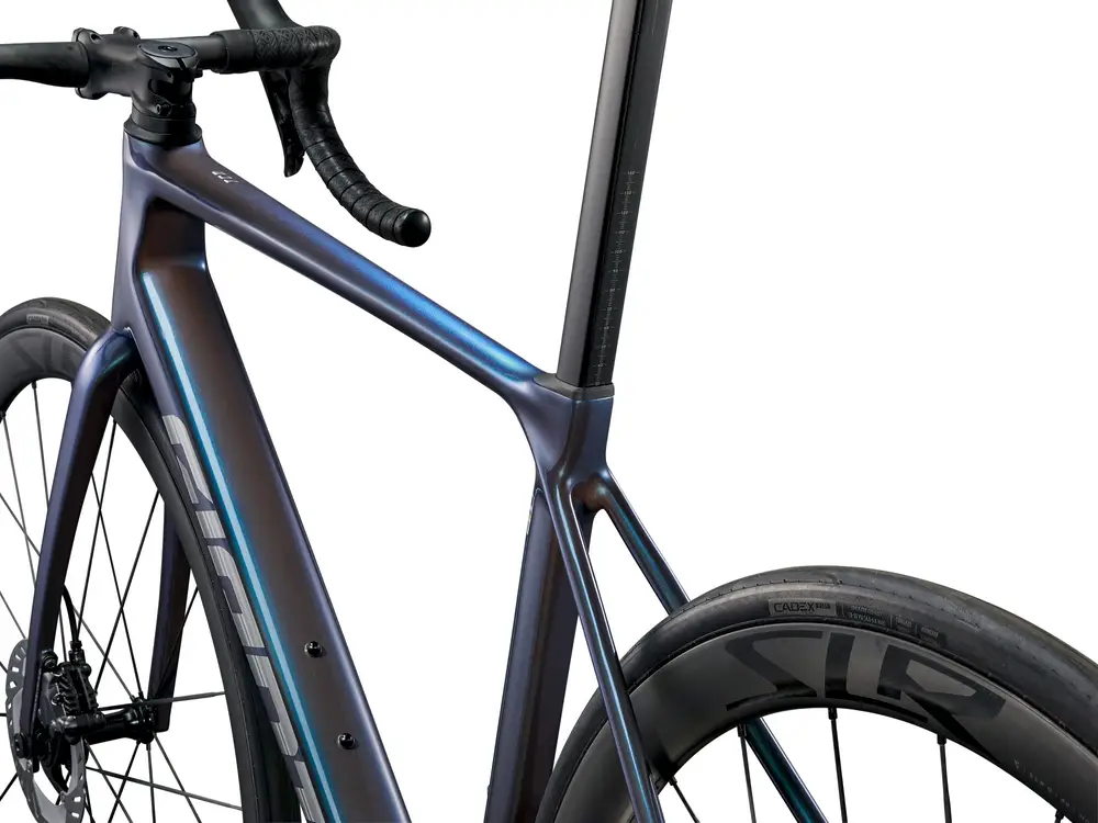 2025 Giant TCR Advanced Pro 0 Di2 Specs, Comparisons, Reviews 99 Spokes