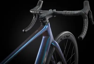 2025 Giant TCR Advanced Pro 0 Di2 – Specs, Comparisons, Reviews