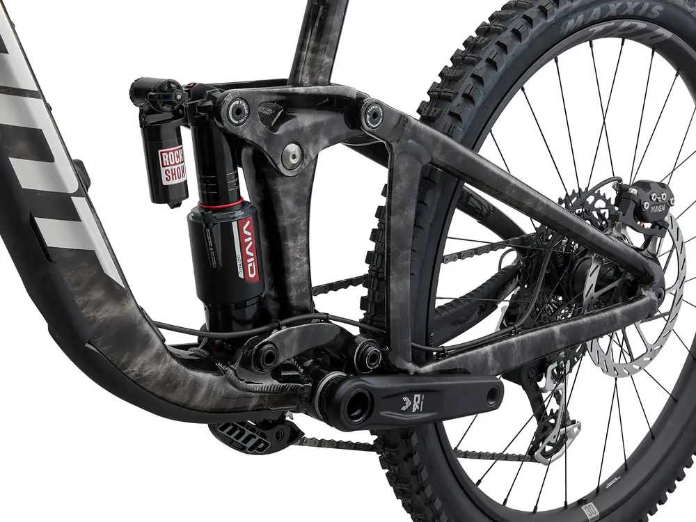 2026 Giant Reign SE – Specs, Comparisons, Reviews – 99 Spokes
