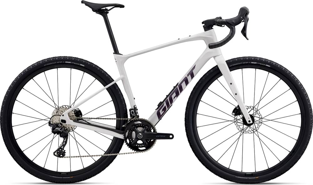2026 Giant Revolt Advanced 2 – Specs, Comparisons, Reviews – 99 Spokes