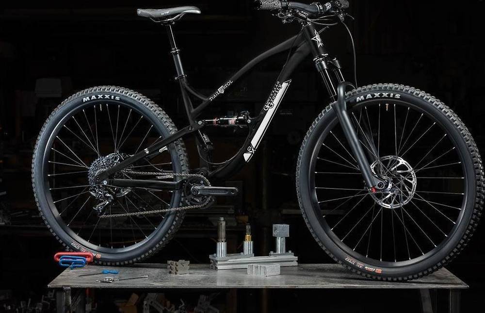 Guerrillagravity Trail Pistol Ride 1