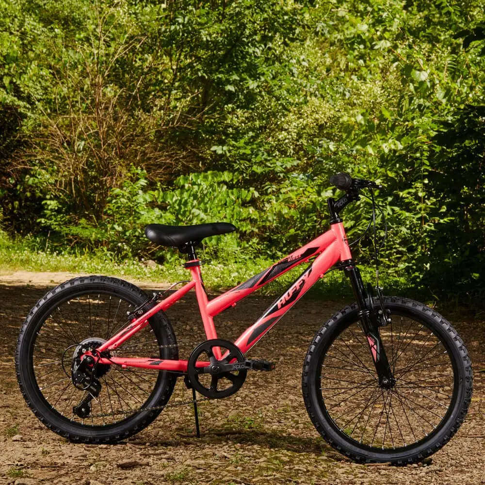 2022 Huffy Stone Mountain Kids' Mountain Bike Specs, Comparisons