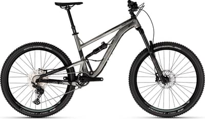 Kellys SWAG 10 27.5" 2025