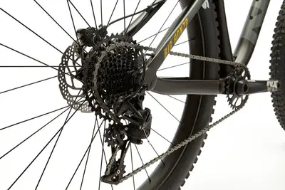 Cadre VTT Kona Honzo 2018 Alu – Taille S, état Neuf – Livraison Japon