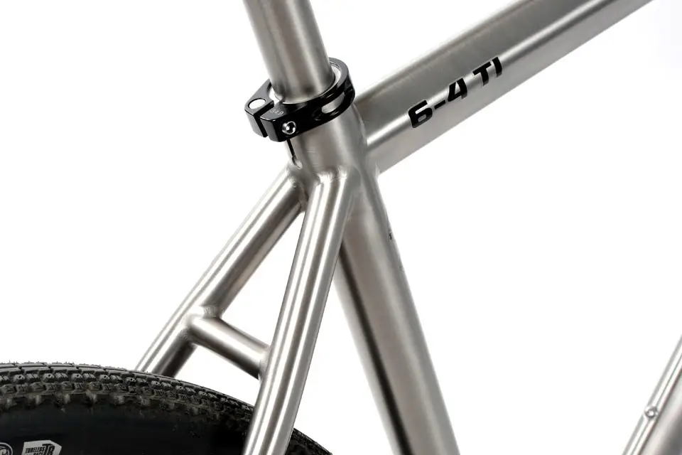 gravel bike shimano 105 hydraulic