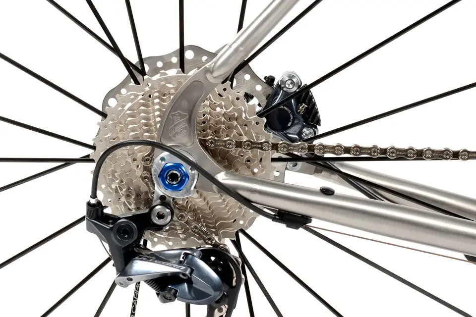 2019 Lynskey R270 Shimano Dura-Ace Hydraulic Disc – Specs, Comparisons ...