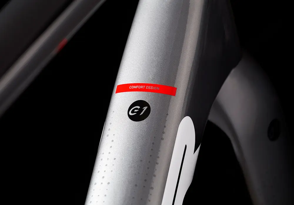 2021 MMR GRAND TOUR 00 – Specs, Comparisons, Reviews – 99 Spokes