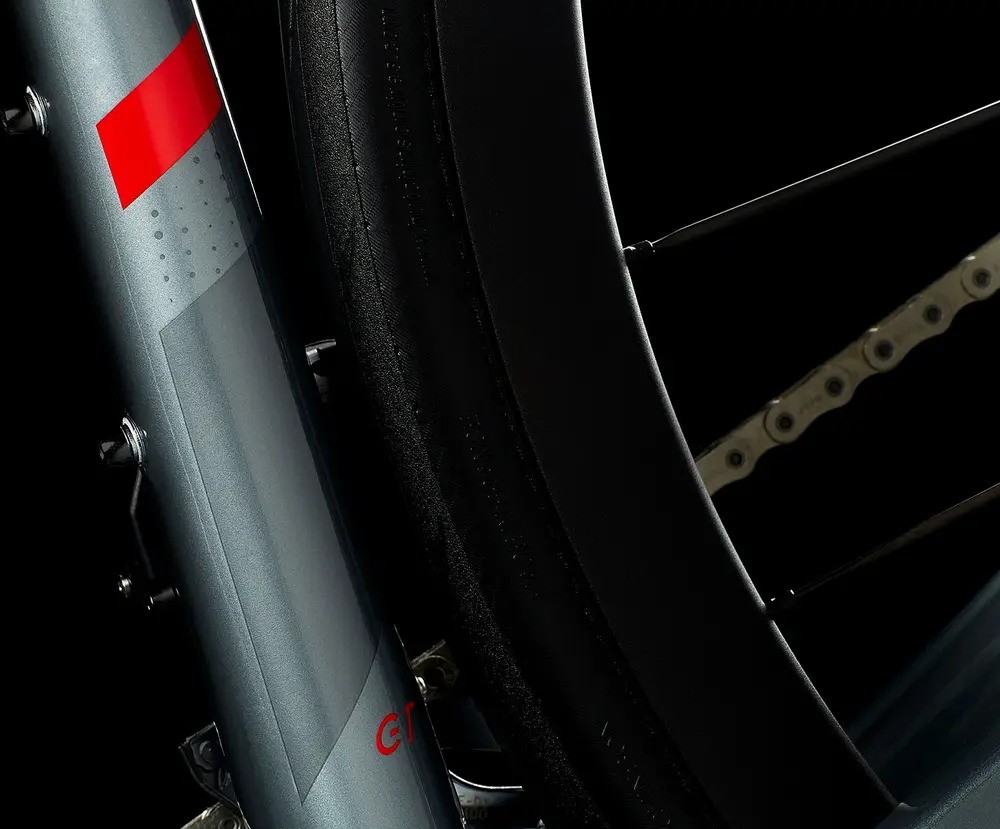 2021 MMR GRAND TOUR 10 – Specs, Comparisons, Reviews – 99 Spokes