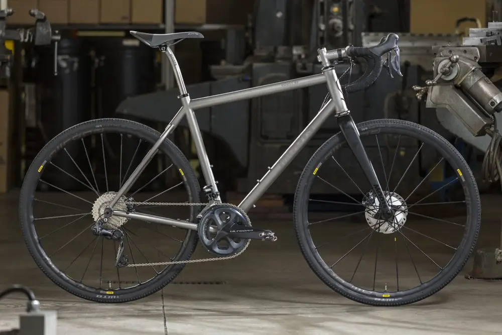 2019 Moots Routt 45 ULTEGRA DI2 – Specs, Comparisons, Reviews – 99 Spokes