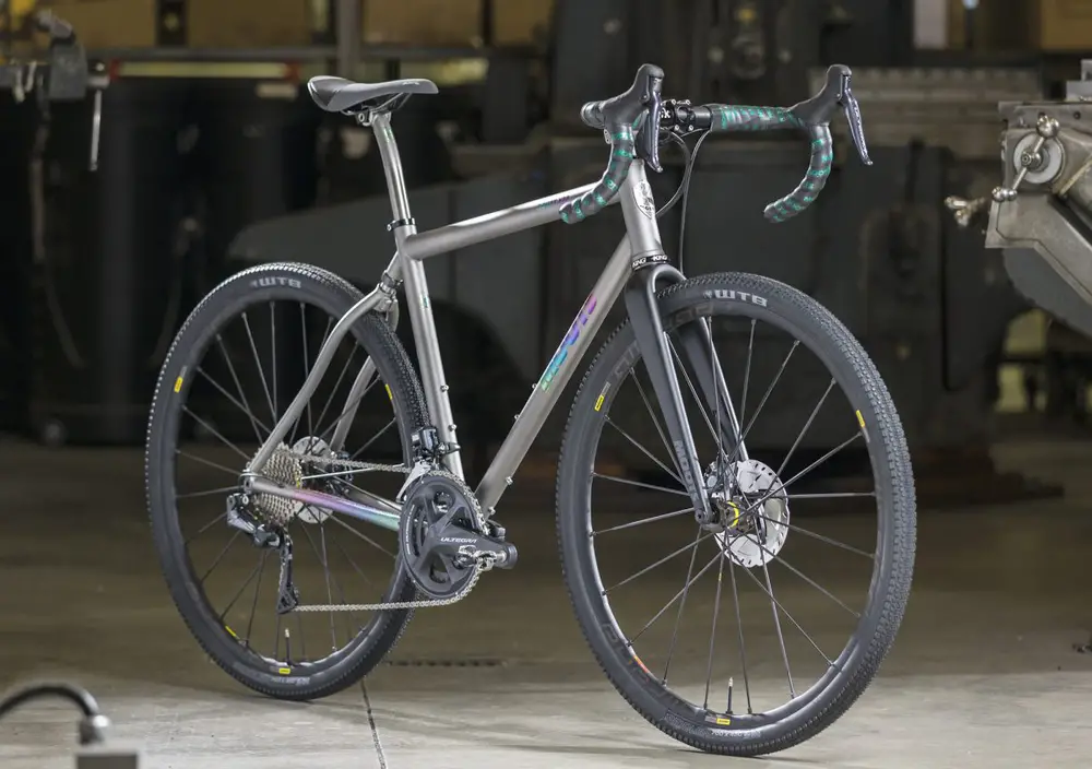 2019 Moots ROUTT YBB FRAMESET (ELECTRONIC) Specs, Comparisons