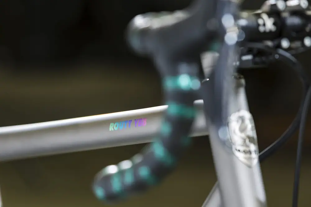 2019 Moots ROUTT YBB FRAMESET (ELECTRONIC) Specs, Comparisons