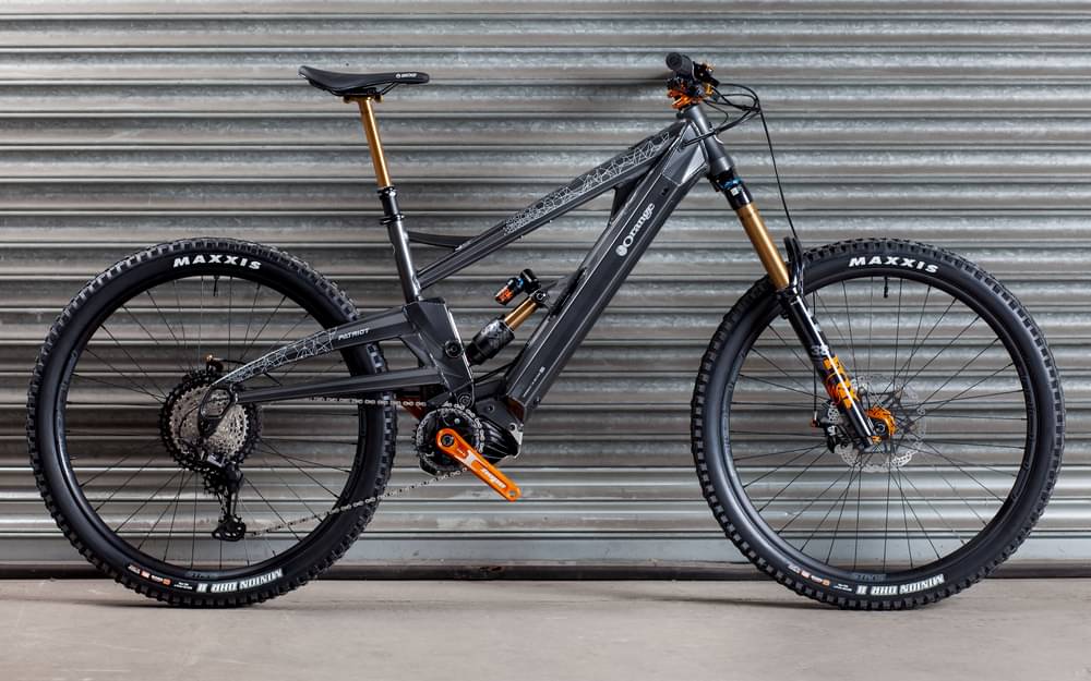 Orange Patriot 29 SE