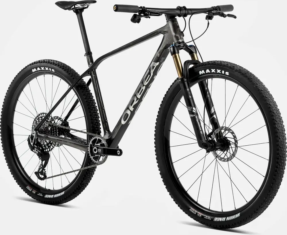 MTB、オルベア. アルマ、カーボンゴールドMサイズ (26〜27.5) 2024 Orbea Alma M LTD Bike - Reviews, Comparisons, Specs