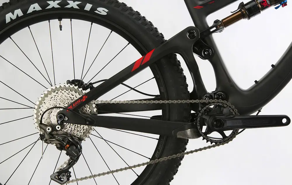 2018 Pivot Switchblade PRO XT/XTR 1x 29 – Specs, Comparisons