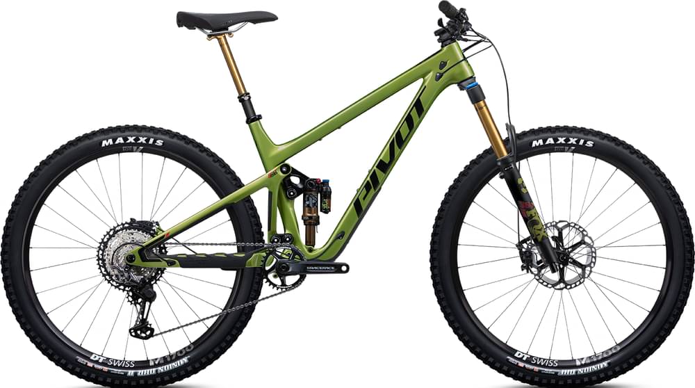 2022 Pivot Switchblade Pro XT/XTR – Specs, Comparisons, Reviews