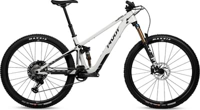 Pivot SHUTTLE SL World Cup XTR w/ Carbon Wheels 2025