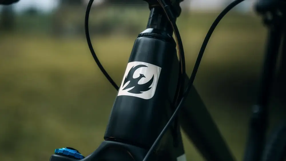 2025 Pivot Switchblade +7, Frame – Specs, Comparisons, Reviews – 99 Spokes