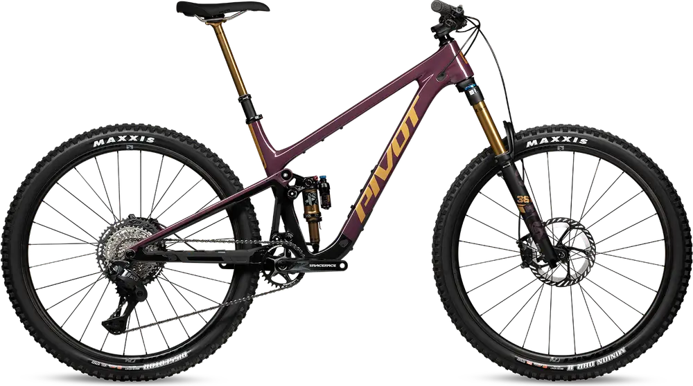 2025 Pivot Trailcat LT Pro XT Di2 w/ Carbon Wheels – Specs, Comparisons ...