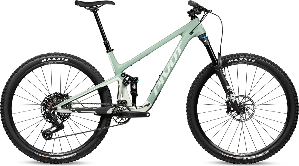 2025 Pivot Trailcat SL Ride Eagle 70/90 – Specs, Comparisons, Reviews ...