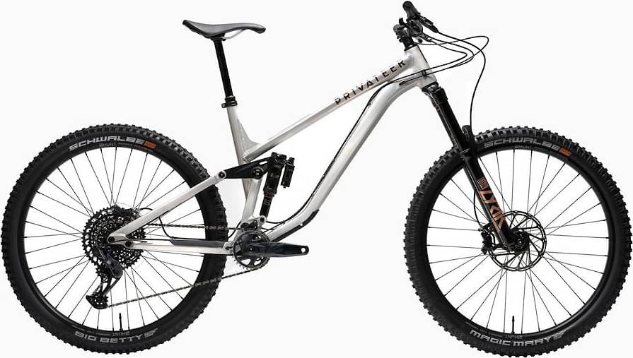 PRIVATEER 161 GX