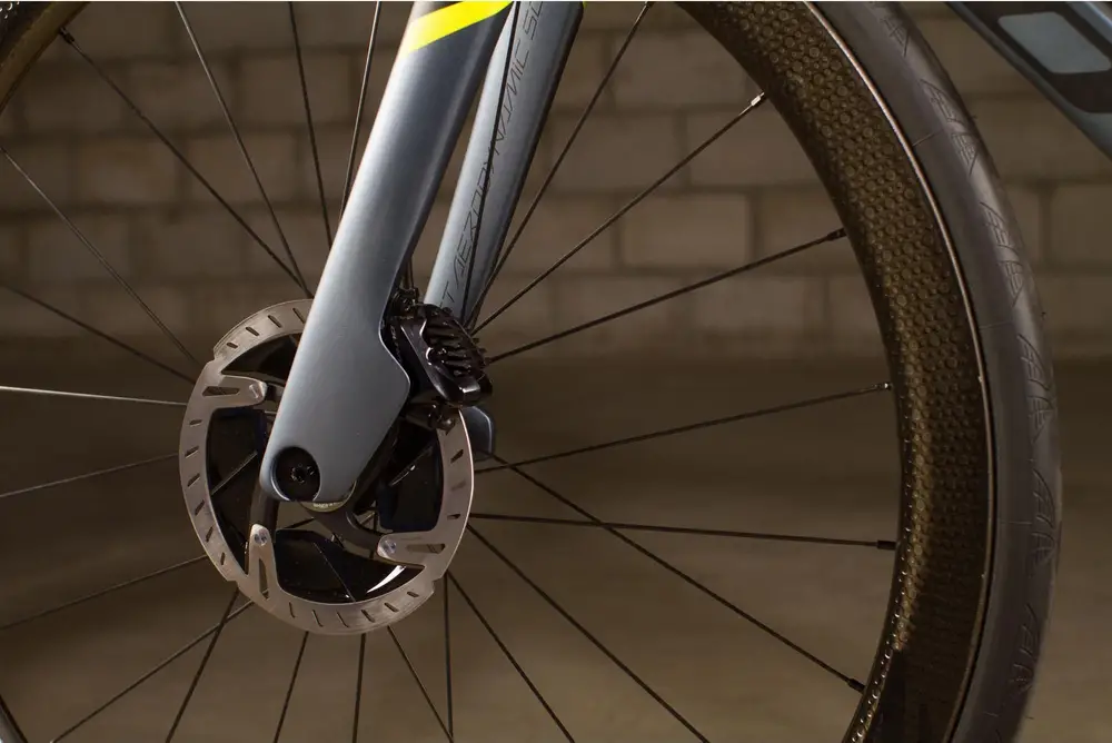 2018 Scott Foil Premium disc – Specs, Comparisons, Reviews – 99 Spokes