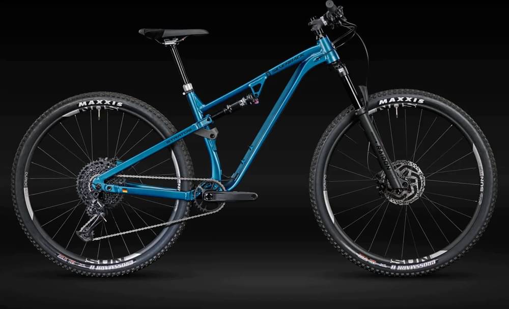 Silverback Stratos AL Comp