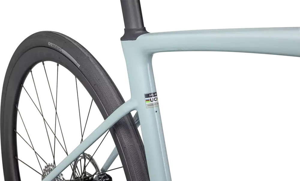 2025 Specialized Roubaix SL8 Expert – Specs, Comparisons