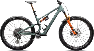 Compare: 2025 Specialized Stumpjumper 15 Pro vs S-Works Stumpjumper 15 ...