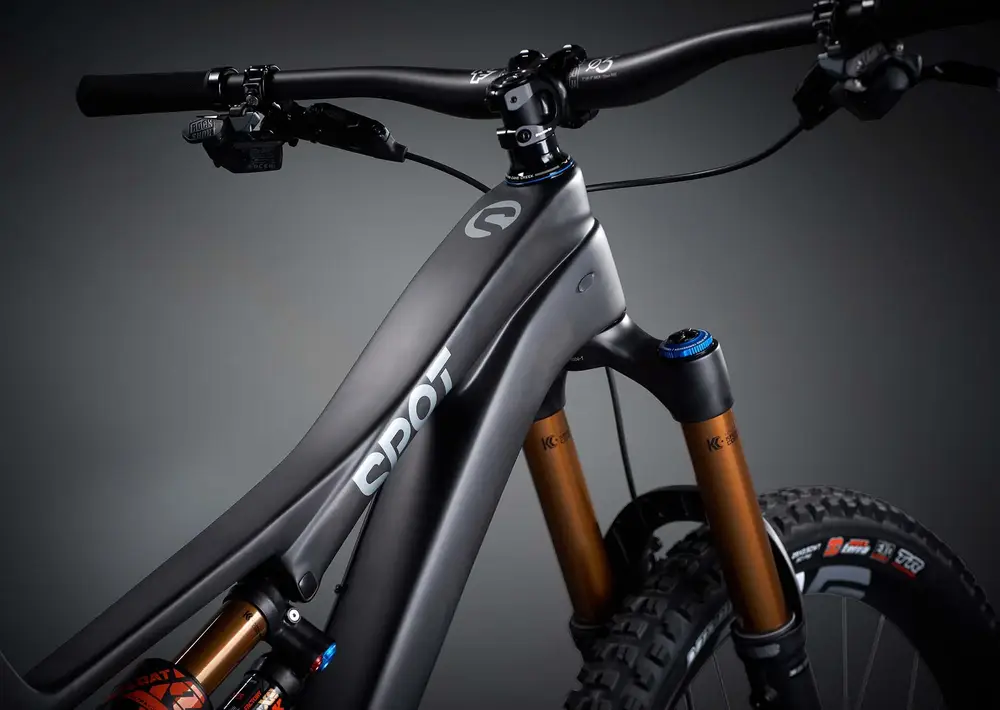 2023 Spot Mayhem 150 4Star Specs, Comparisons, Reviews 99 Spokes