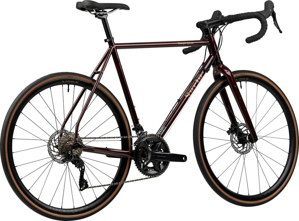 Compare: 2025 Surly Midnight Special 650b vs Midnight Special 700c