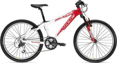 Compare: 2007 Trek Mt. Track 220 vs Mt 