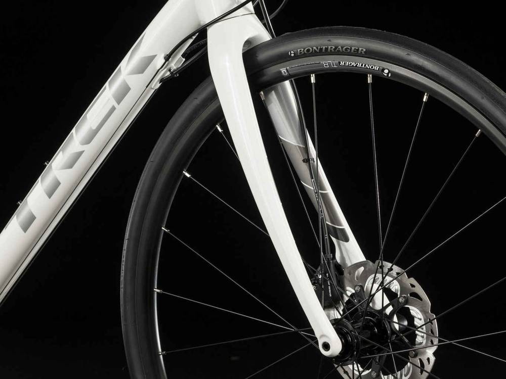 2018 Trek Domane ALR 4 Disc Women's – Specs, Comparisons