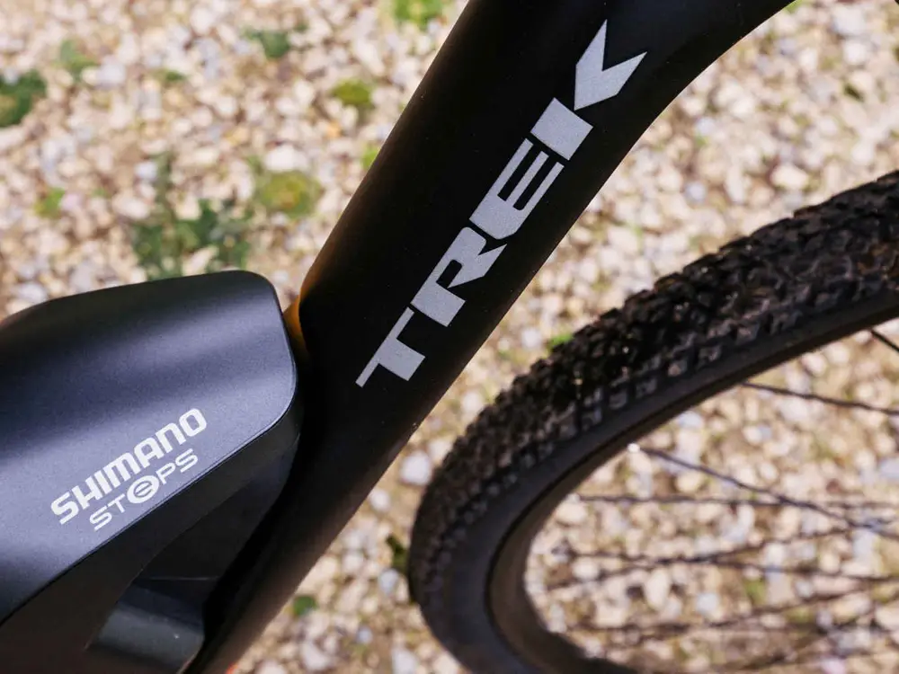 difference between trek dual sport 1 and 2