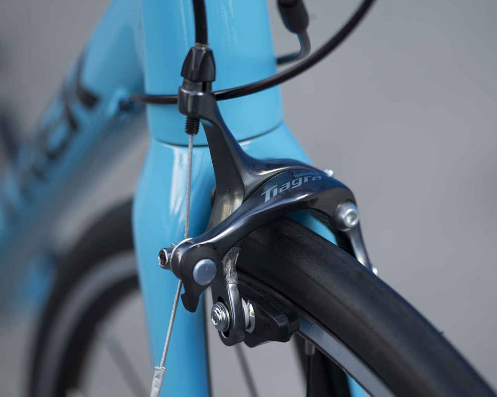 2018 Trek Émonda ALR 4 – Specs, Comparisons, Reviews – 99 Spokes