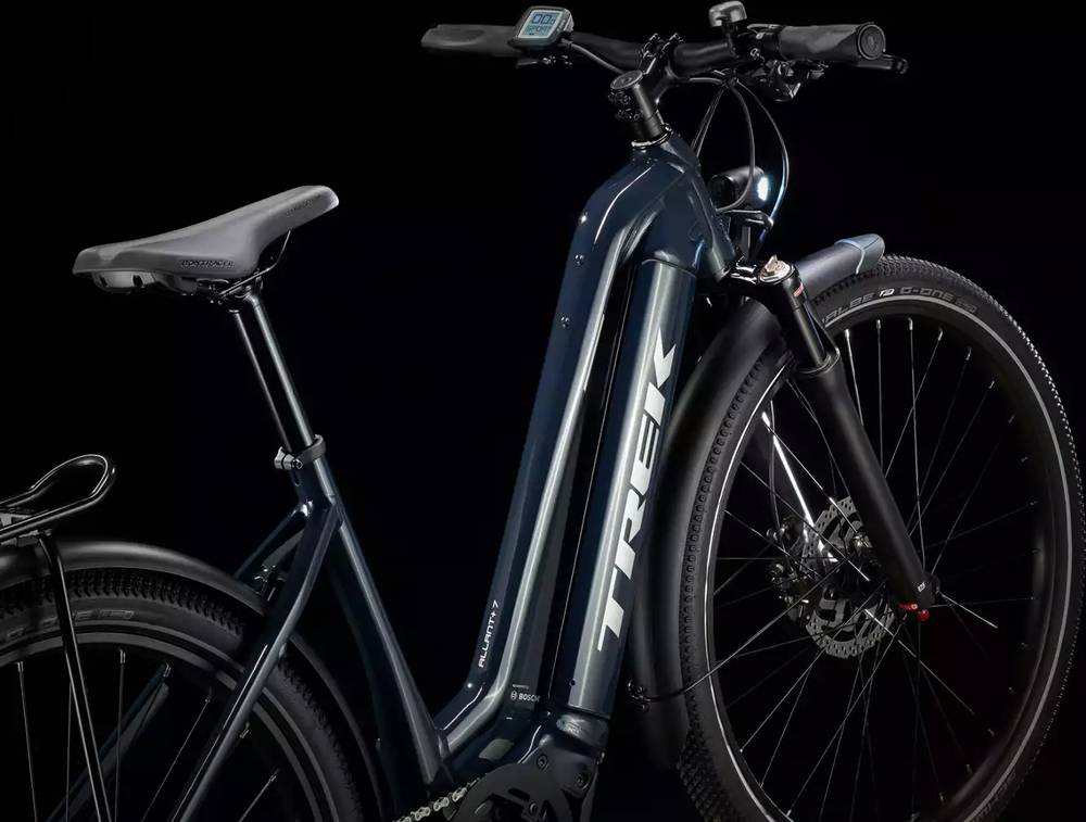 2020 Trek Allant+ Lowstep – Specs, Comparisons, Reviews – 99 Spokes - Main Image