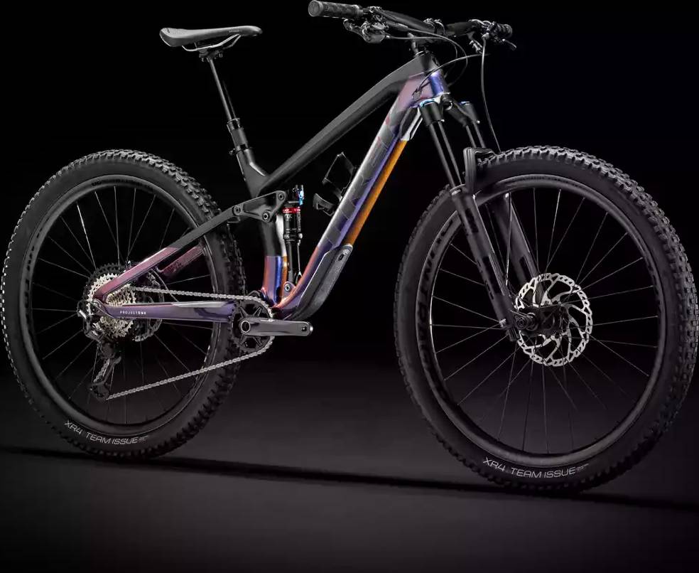 (引取り限定)トレック　fuel ex9.8 2020年モデル トレック 2020年 フルサストレイルMTB「Fuel EX」がフルモデル