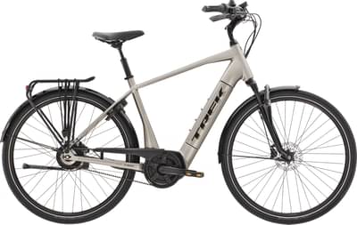 Compare: 2022 Trek District+ 2 vs 2021 
