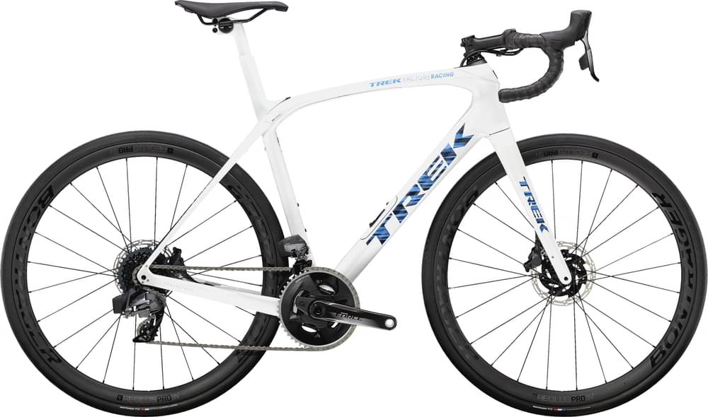 2022 Trek Domane SLR 7 eTap – Specs 