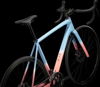 2023年 EMONDA ALR5 105 2023 Trek Emonda ALR 5 Disc 105 NEW