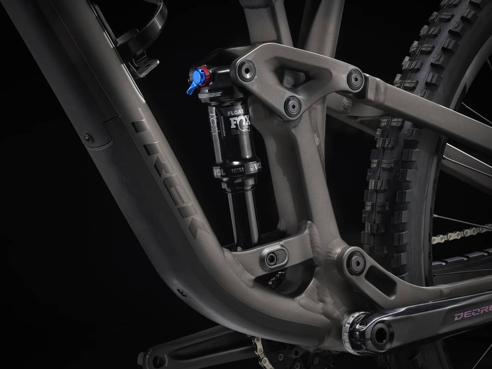 Trek fuel ex 7 vs specialized stumpjumper outlet