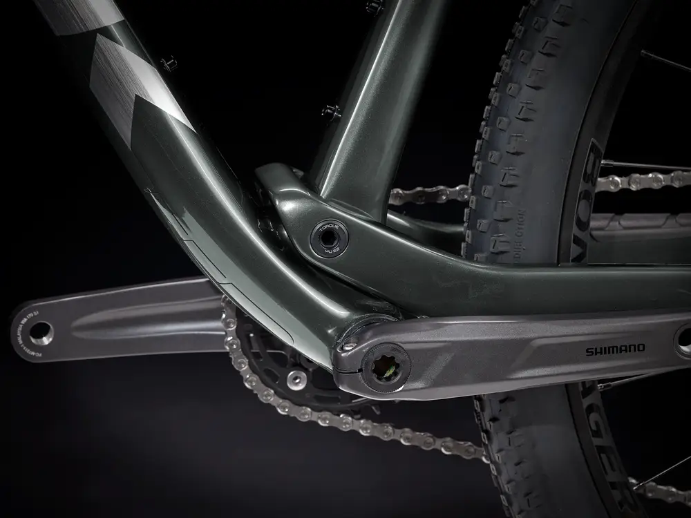 2023 Trek Supercaliber 9.6 Gen 1 – Specs, Comparisons