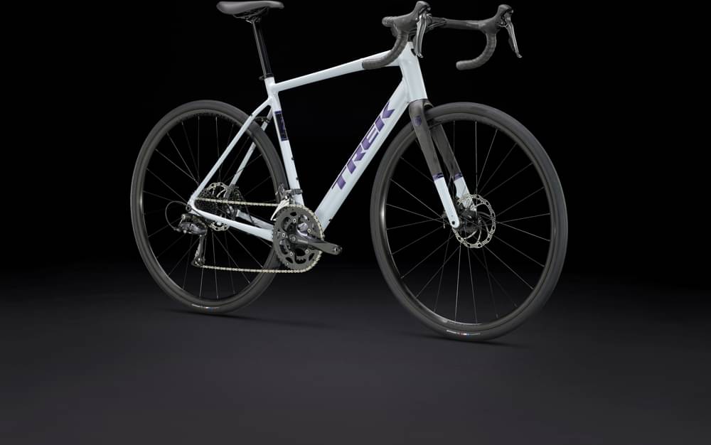 TREK 新型　DOMANE AL4 DISC GEN4 52 TREK Domane AL 4 Gen 4｜アルミロードバイク｜ロングライド向けの快適