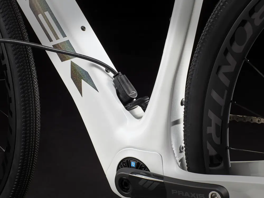 Domane+ ALR 6 AXS Electric Road Bike - Fury Red