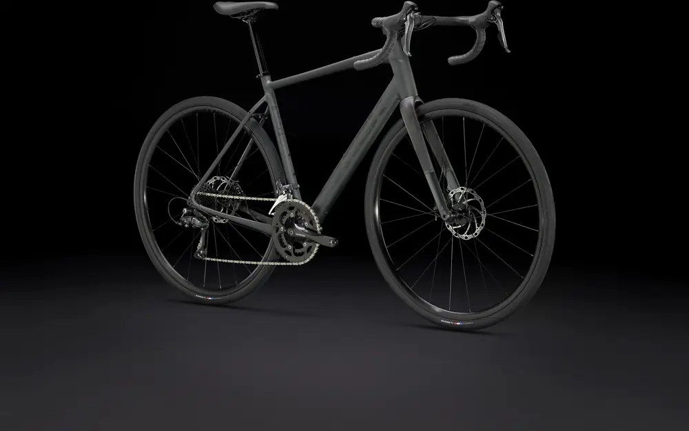 2025 Trek Domane AL 2 Gen 4 – Specs, Comparisons, Reviews – 99 Spokes