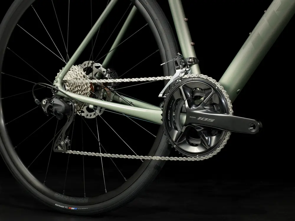 2025 Trek Domane AL 5 Gen 4 – Specs, Comparisons, Reviews